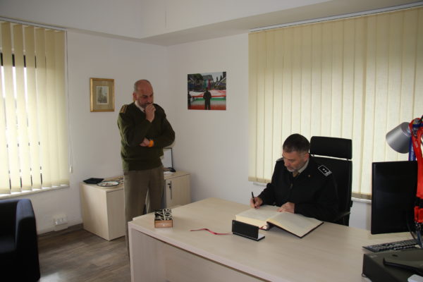 Roll of Honour signing by the MG Giovanni Maria IANNUCCI.