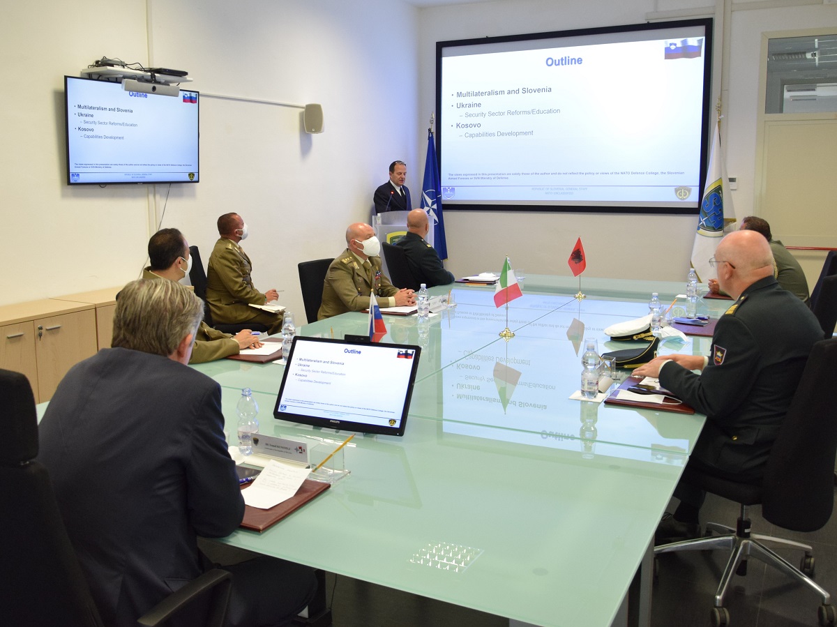 The Slovenian Ambassador visits the NATO SFA COE