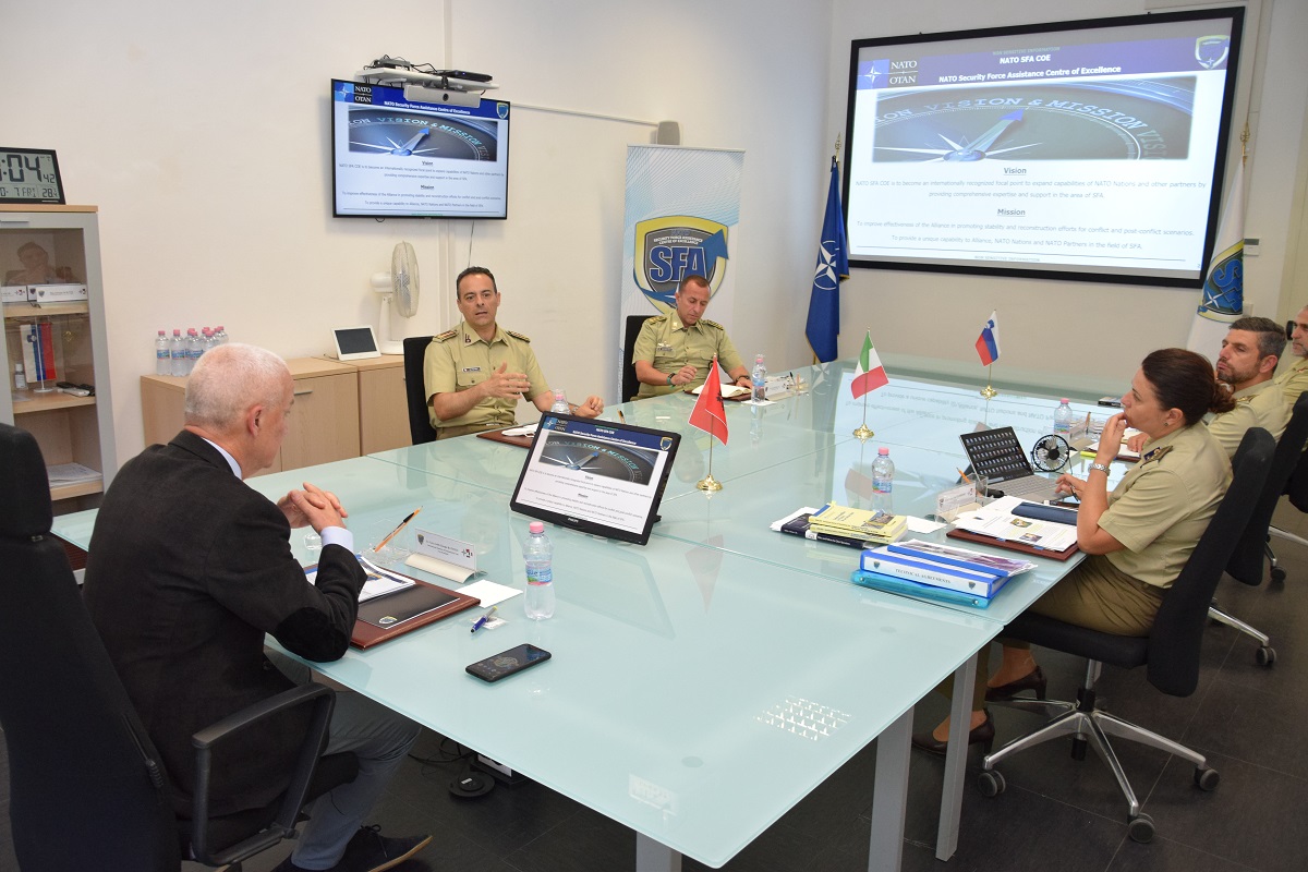 The Vice President of the IIHL visits the NATO SFA COE