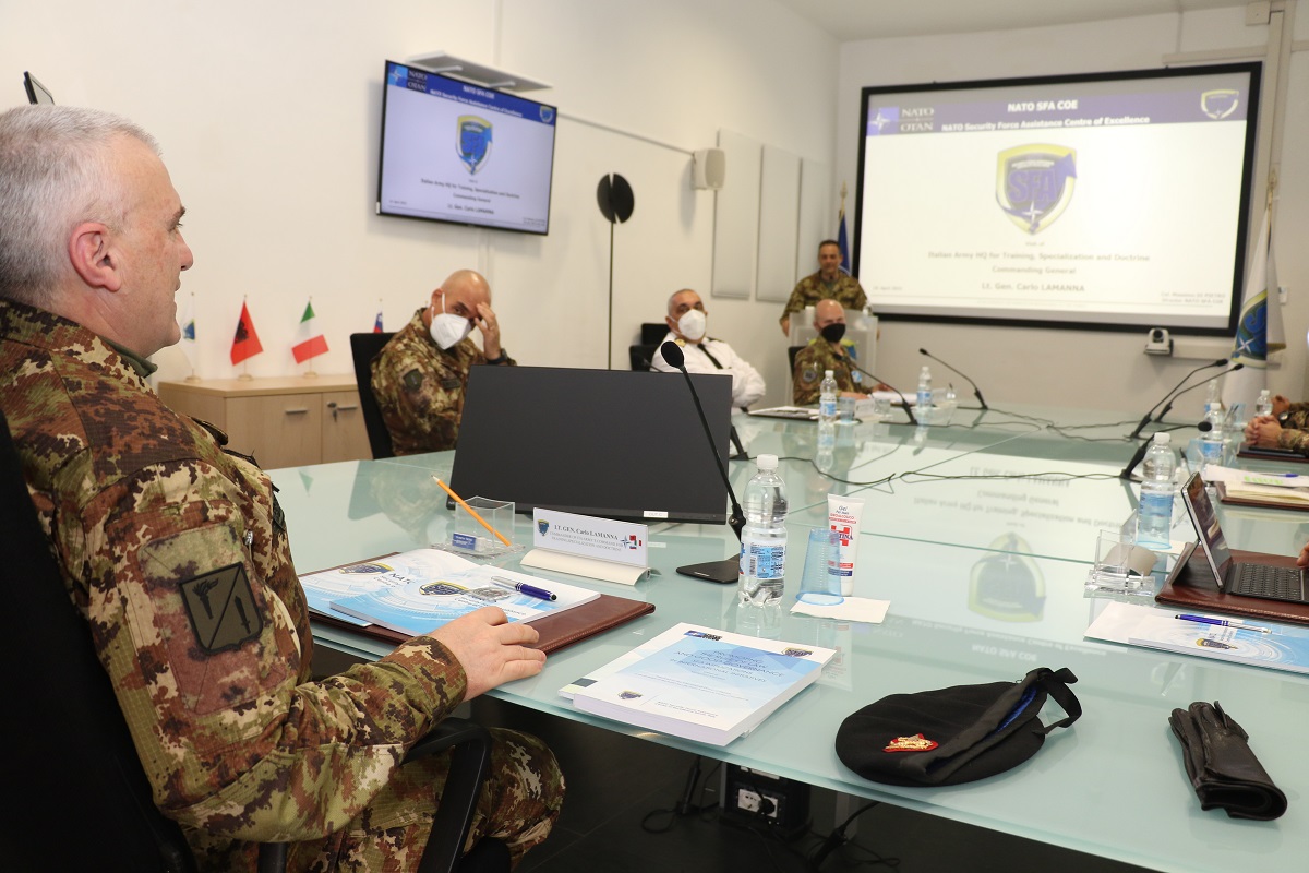 COMFORDOT Commander visits the NATO SFA COE
