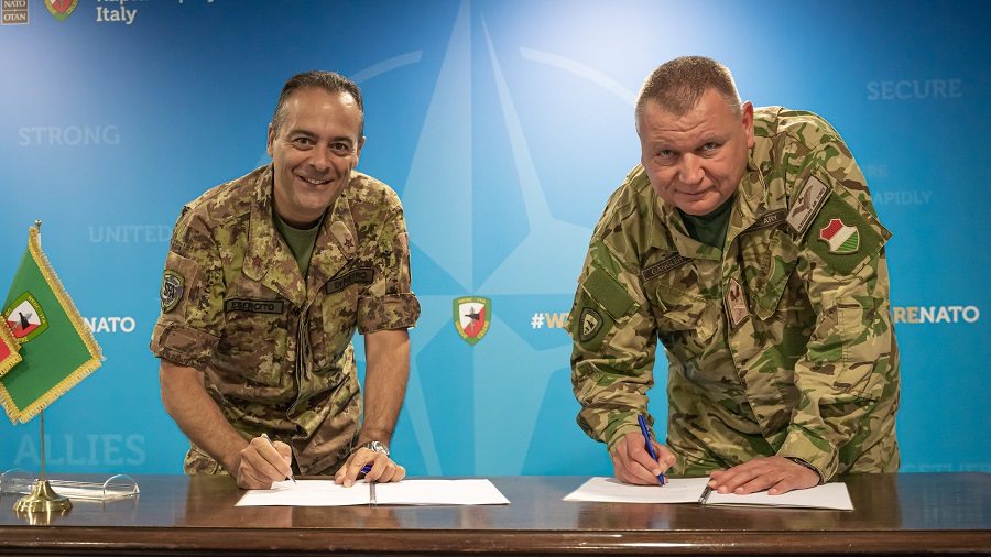 NATO SFA COE Director met the NRDC-ITA Commander